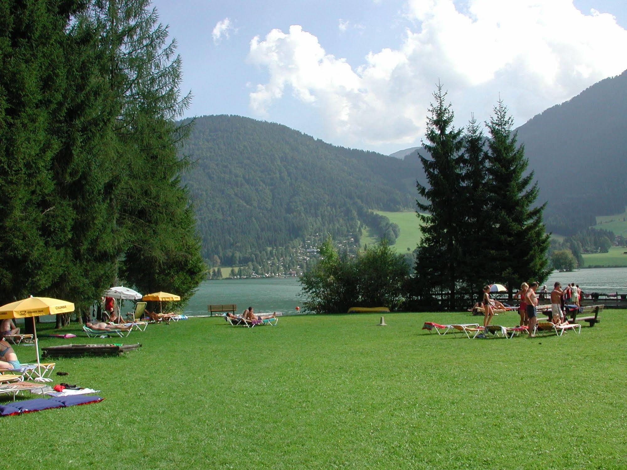Hotel Garni Bernhard Am See Вальхзе Экстерьер фото
